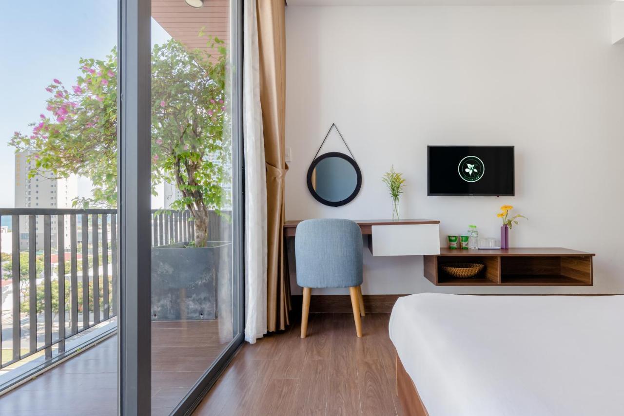 Smeraldo Hotel & Apartment Danang Exterior photo